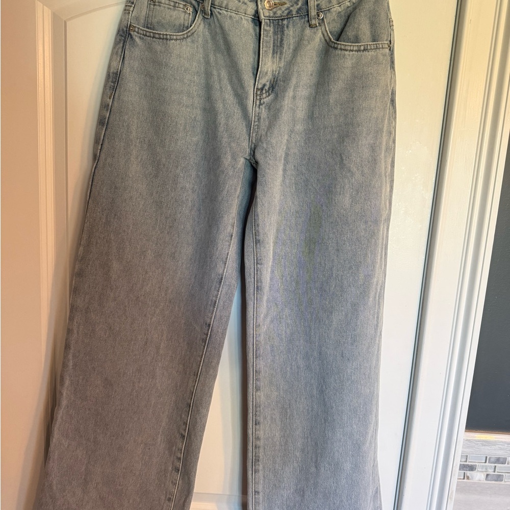 Edikted Raelynn Low Rise Jeans